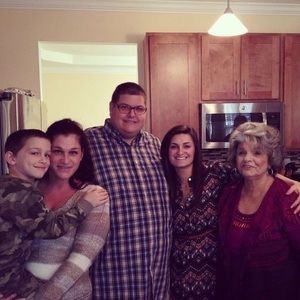 Meet your Posher, Linda